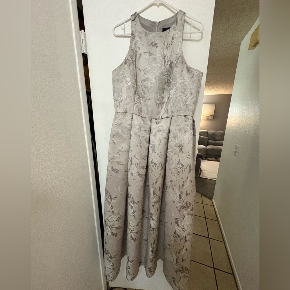 Alex Evenings Silver Floral Midi Dress